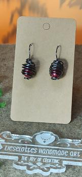 Ohrhänger Kupfer Kokon-Spirale mit Perle perlmutt-rot 1